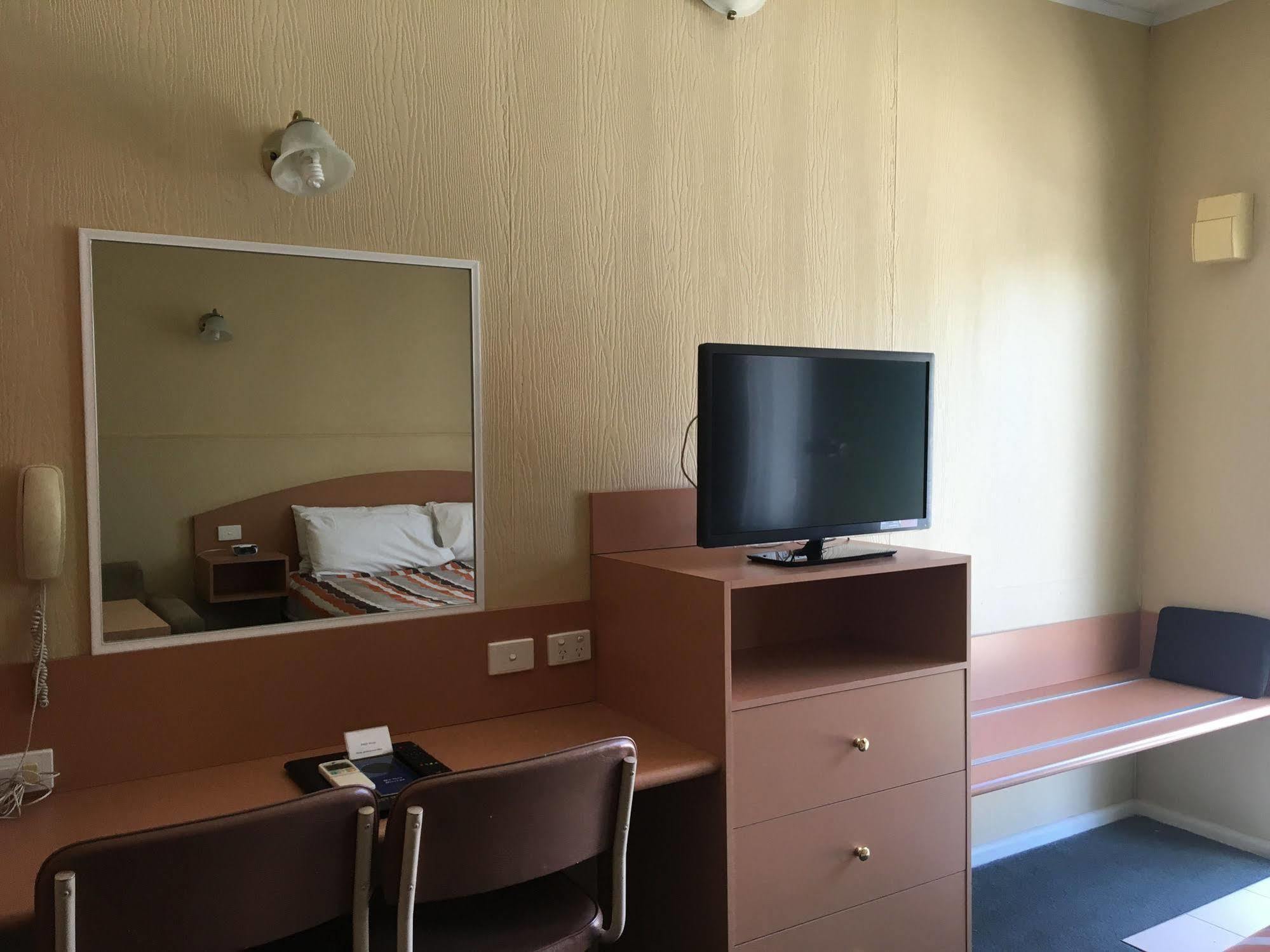 Parkville Motel Melbourne Bagian luar foto