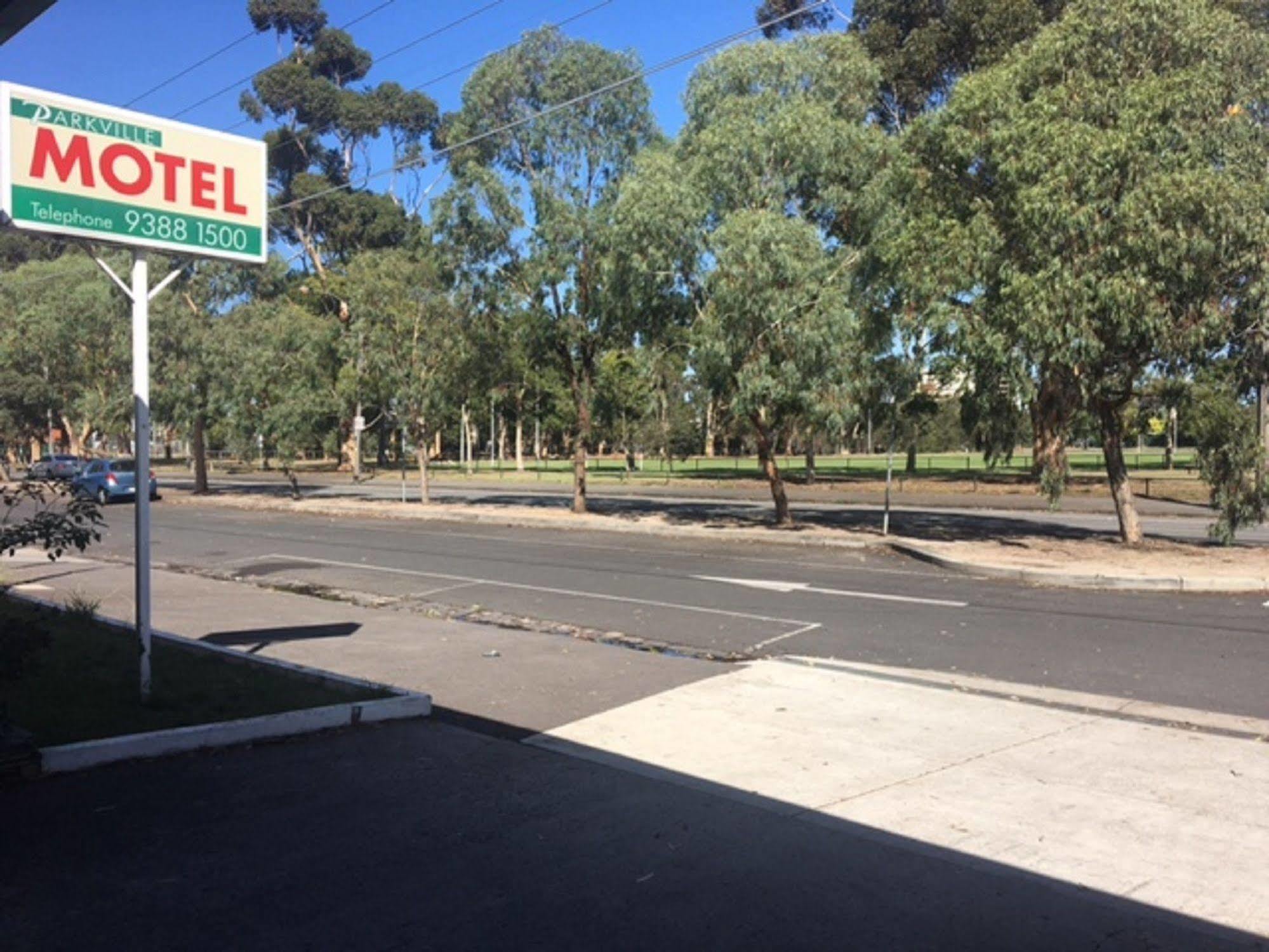 Parkville Motel Melbourne Bagian luar foto